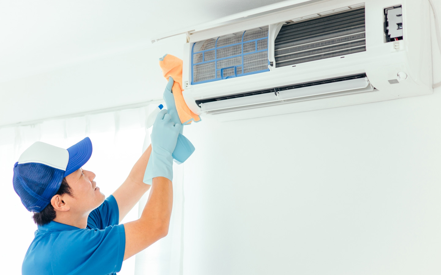 室内環境と周囲に配慮した作業